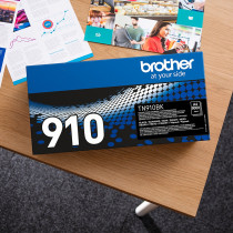 Brother TN-910BK cartuccia toner 1 pz Originale Nero
